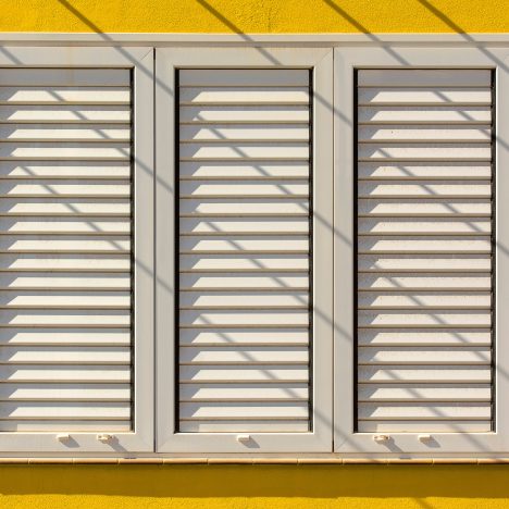 Comment prendre les côtes d’une porte d’entrée en rénovation ?